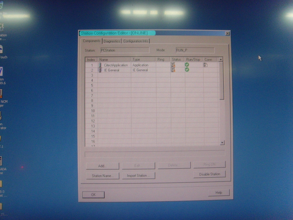 station configuration editor标题栏为什么没有反色